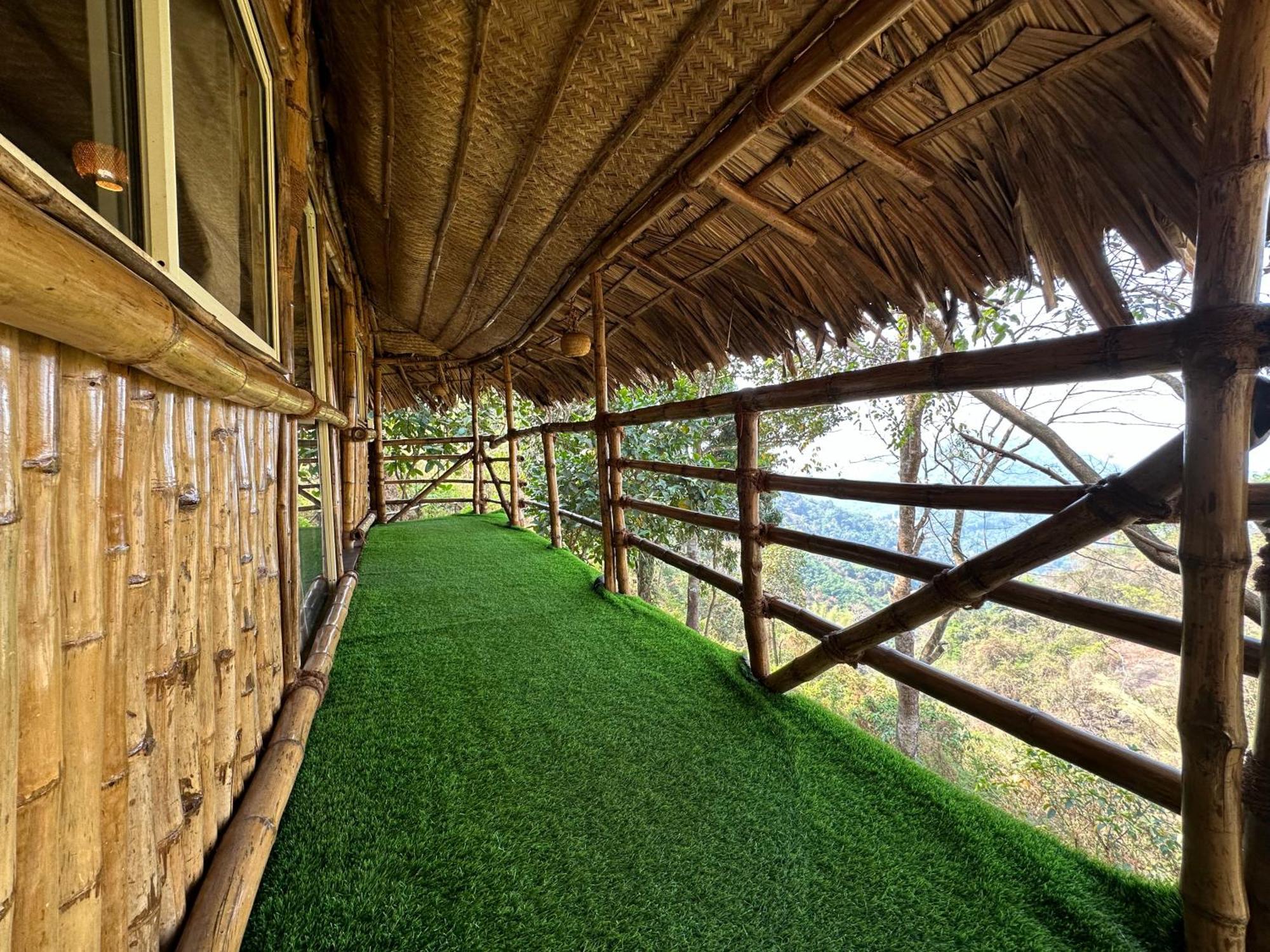 Sunset Valley Kerala Pool Resort - Serene Natural Forest Cottage Stay In Idukki With Sunrise & Sunset Panoramas, Natural Streams & Tranquil Summer Evenings Pīrmed Exterior foto