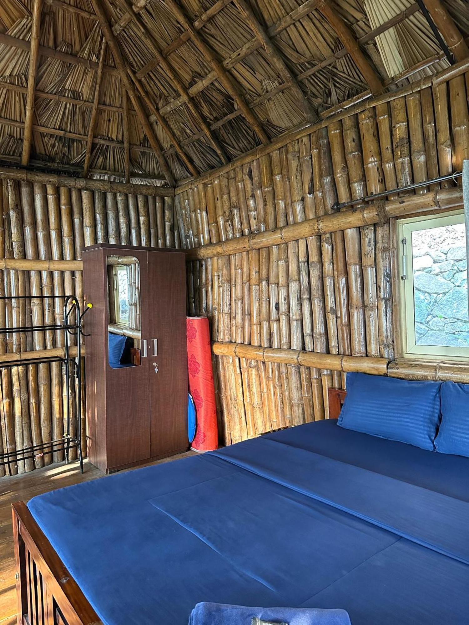 Sunset Valley Kerala Pool Resort - Serene Natural Forest Cottage Stay In Idukki With Sunrise & Sunset Panoramas, Natural Streams & Tranquil Summer Evenings Pīrmed Exterior foto